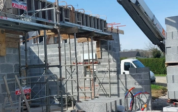 Création d'ouverture mur en pierre à Bréhan